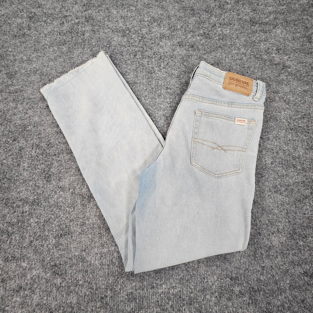 Signature Levi Strauss Girls High Rise Ankle Straight Jeans 16 Reg Light Wash